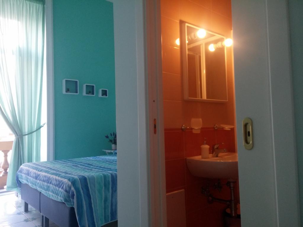 Viaggio A Napoli B&B ภายนอก รูปภาพ
