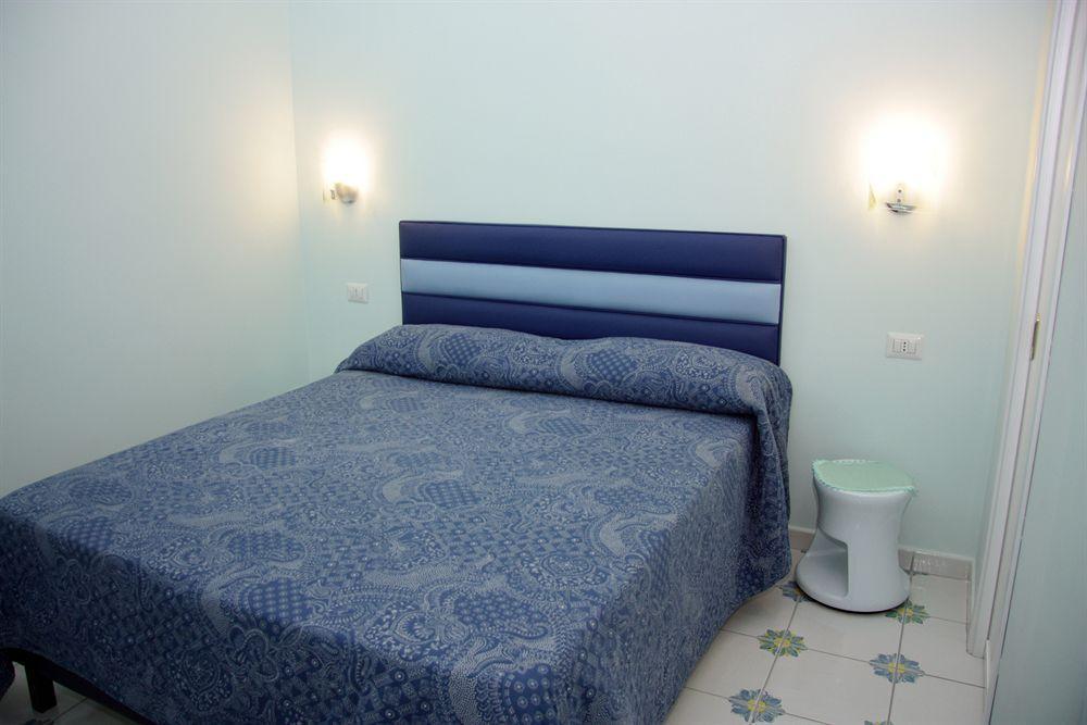 Viaggio A Napoli B&B ภายนอก รูปภาพ